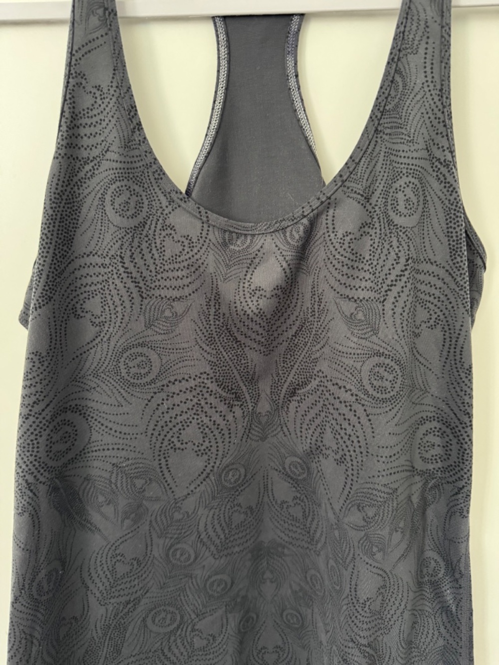 Lululemon Gray Pattern Racerback Tank Top - Picture 2 of 4